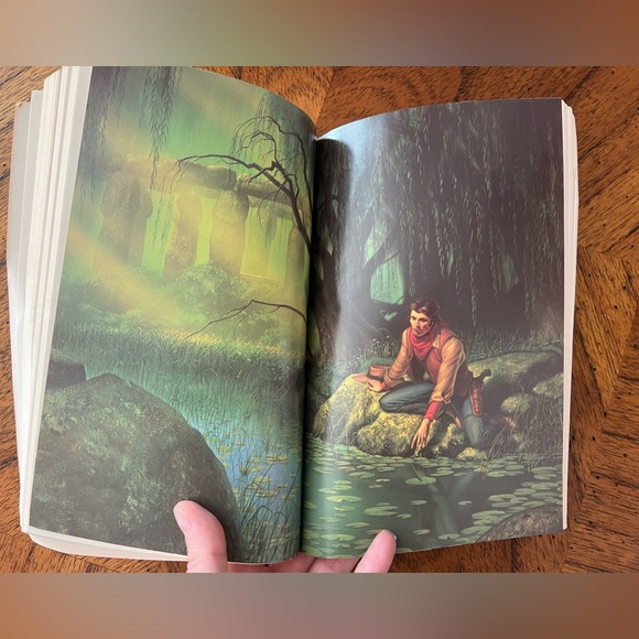 The Dark Tower: (1988) The Gunslinger by Stephen King - Picture 5 of 7